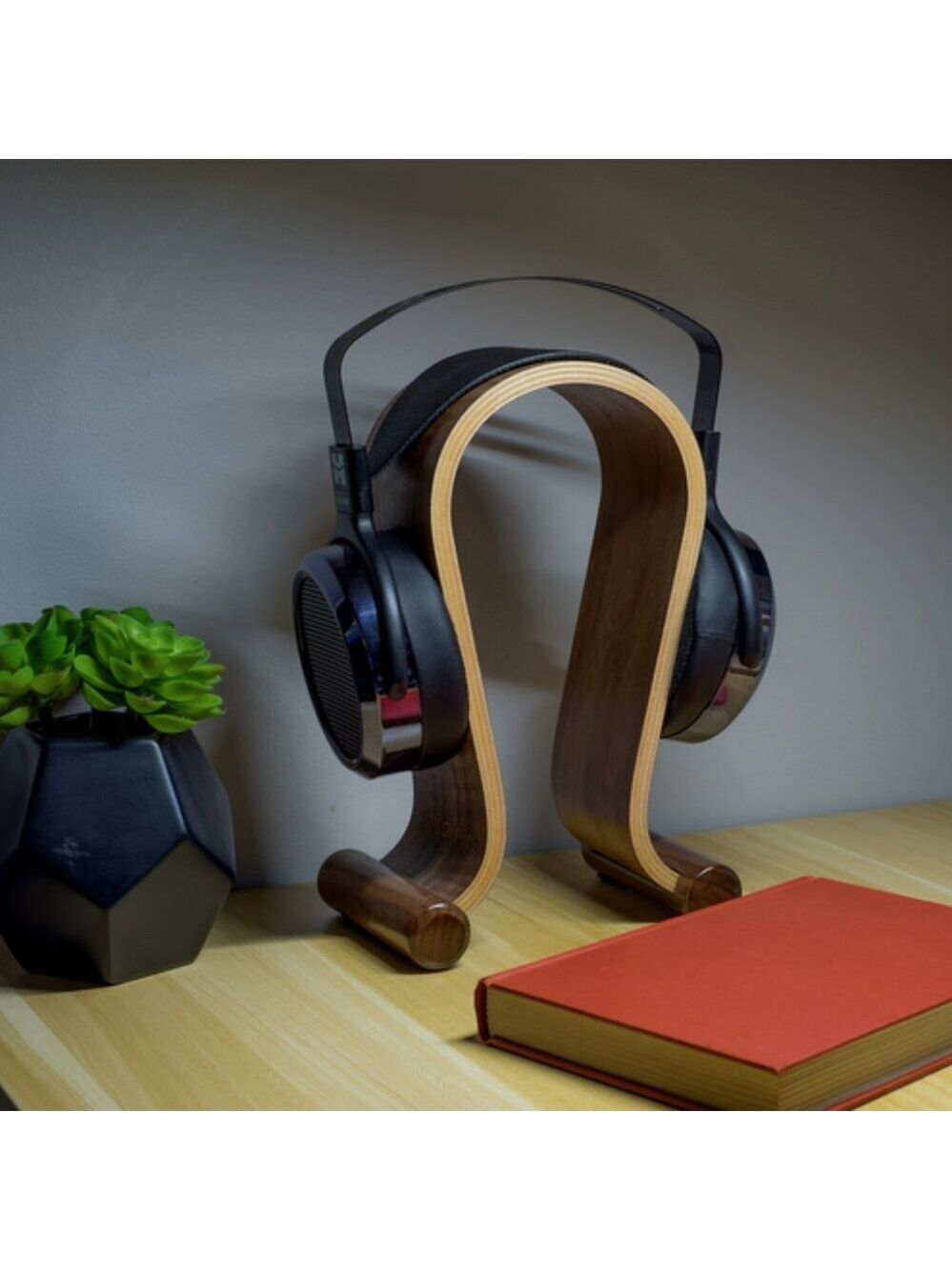 Wooden Headphone Stand Display Tabletop Holder for Headsets (Deco Gear) - Picture 3 of 13